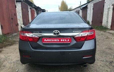 Toyota Camry, 2012 год, 1 320 000 рублей, 4 фотография
