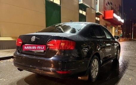 Volkswagen Jetta VI, 2013 год, 850 000 рублей, 3 фотография