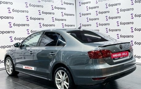 Volkswagen Jetta VI, 2012 год, 1 050 000 рублей, 4 фотография
