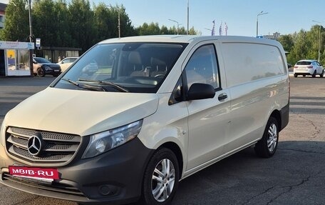 Mercedes-Benz Vito, 2014 год, 1 999 000 рублей, 2 фотография