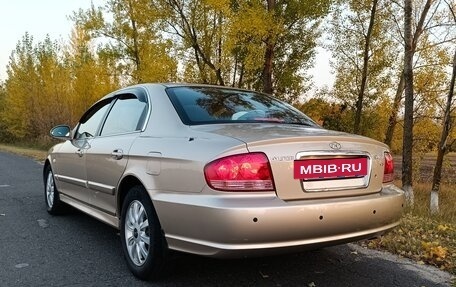 Hyundai Sonata IV рестайлинг, 2005 год, 780 000 рублей, 3 фотография