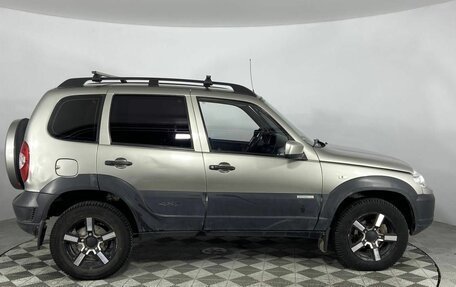 Chevrolet Niva I рестайлинг, 2013 год, 599 000 рублей, 4 фотография