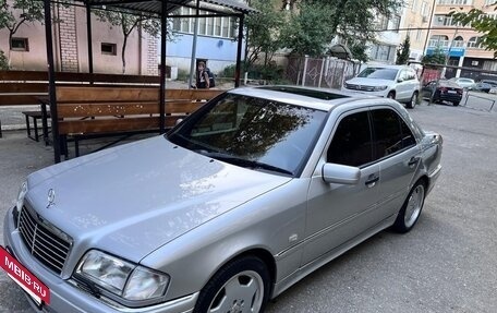 Mercedes-Benz C-Класс, 1997 год, 1 300 000 рублей, 3 фотография