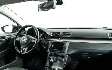 Volkswagen Passat B7, 2012 год, 949 898 рублей, 9 фотография