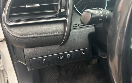 Toyota Camry, 2021 год, 3 390 000 рублей, 9 фотография