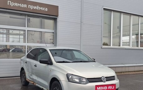 Volkswagen Polo VI (EU Market), 2010 год, 315 000 рублей, 3 фотография