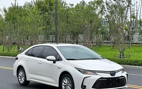 Toyota Corolla, 2022 год, 1 800 000 рублей, 3 фотография