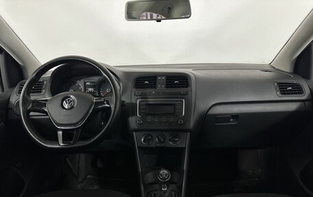 Volkswagen Polo VI (EU Market), 2016 год, 950 000 рублей, 5 фотография