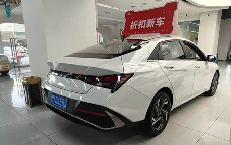 Hyundai Elantra, 2025 год, 1 707 000 рублей, 5 фотография