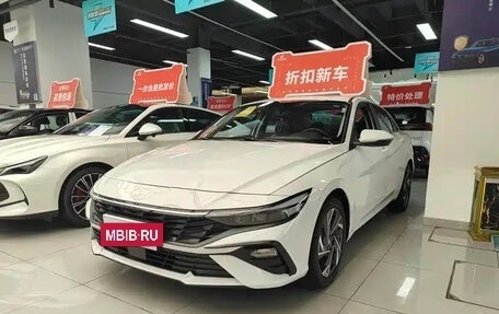 Hyundai Elantra, 2025 год, 1 707 000 рублей, 3 фотография