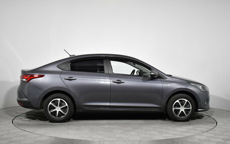 Hyundai Solaris II рестайлинг, 2021 год, 1 450 000 рублей, 4 фотография