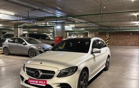 Mercedes-Benz C-Класс, 2018 год, 2 400 000 рублей, 2 фотография