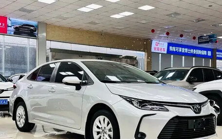 Toyota Corolla, 2022 год, 1 450 000 рублей, 2 фотография