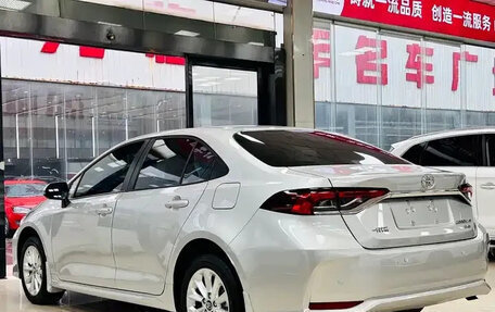 Toyota Corolla, 2022 год, 1 450 000 рублей, 5 фотография