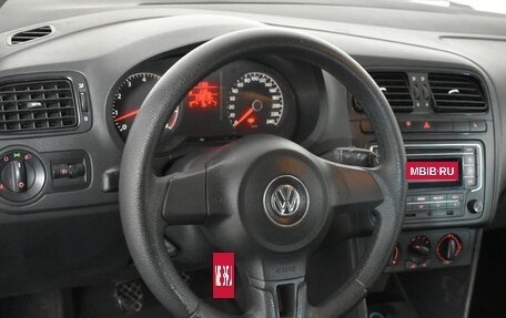 Volkswagen Polo VI (EU Market), 2013 год, 349 000 рублей, 9 фотография