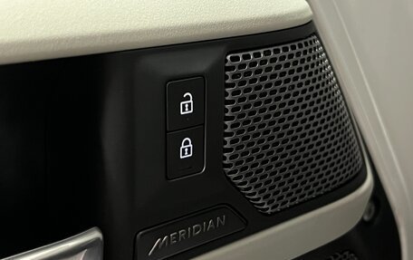 Land Rover Defender II, 2020 год, 4 850 000 рублей, 10 фотография