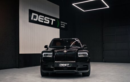 Rolls-Royce Cullinan, 2021 год, 35 500 000 рублей, 3 фотография