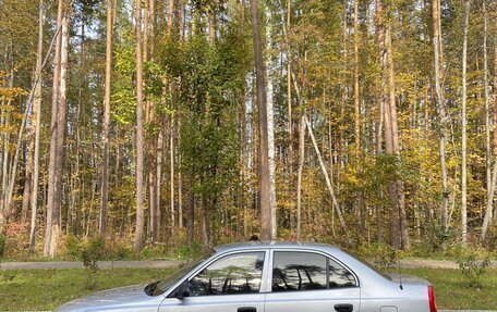 Hyundai Accent II, 2004 год, 420 000 рублей, 2 фотография