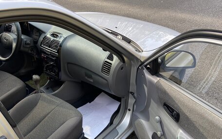 Hyundai Accent II, 2004 год, 420 000 рублей, 16 фотография