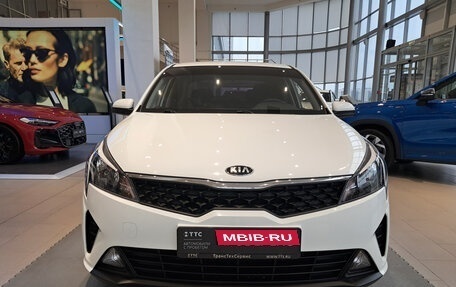 KIA Rio IV, 2020 год, 1 420 000 рублей, 2 фотография