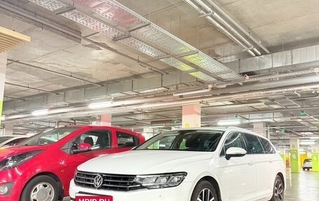 Volkswagen Passat B8 рестайлинг, 2020 год, 2 150 000 рублей, 2 фотография