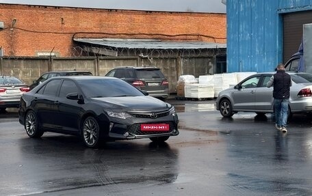 Toyota Camry, 2017 год, 2 500 000 рублей, 4 фотография