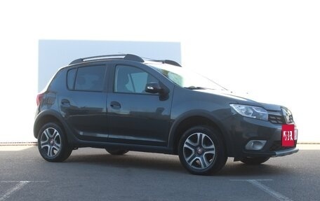 Renault Sandero II рестайлинг, 2019 год, 995 000 рублей, 4 фотография