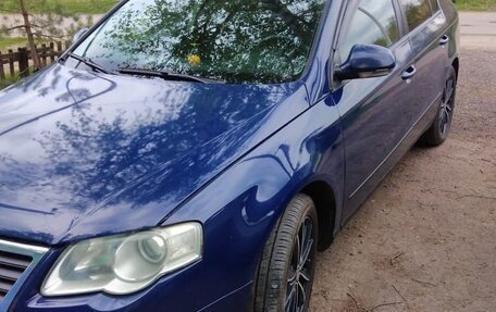 Volkswagen Passat B6, 2007 год, 675 000 рублей, 2 фотография