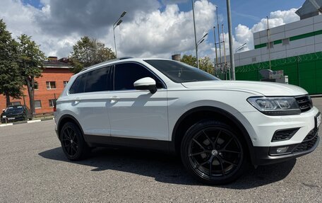 Volkswagen Tiguan II, 2017 год, 1 999 999 рублей, 7 фотография