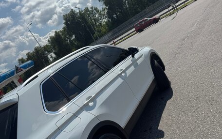 Volkswagen Tiguan II, 2017 год, 1 999 999 рублей, 4 фотография