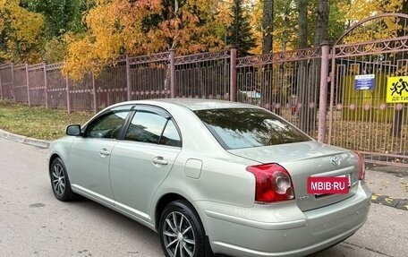 Toyota Avensis III рестайлинг, 2007 год, 885 000 рублей, 2 фотография