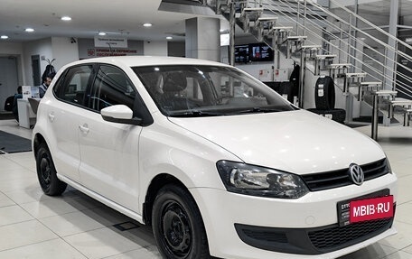 Volkswagen Polo VI (EU Market), 2011 год, 535 000 рублей, 3 фотография