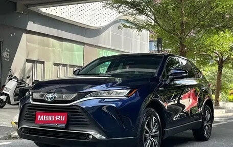 Toyota Harrier, 2022 год, 3 560 000 рублей, 1 фотография