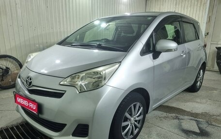 Toyota Ractis II, 2011 год, 850 000 рублей, 1 фотография