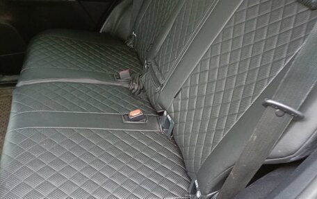 Toyota RAV4, 2017 год, 2 250 000 рублей, 7 фотография