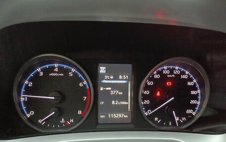 Toyota RAV4, 2017 год, 2 250 000 рублей, 5 фотография