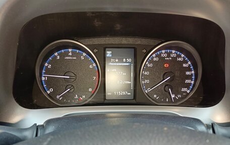 Toyota RAV4, 2017 год, 2 250 000 рублей, 4 фотография