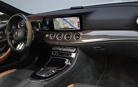 Mercedes-Benz E-Класс AMG, 2021 год, 4 912 000 рублей, 5 фотография