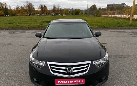 Honda Accord VIII рестайлинг, 2012 год, 1 250 000 рублей, 1 фотография