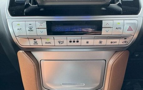 Toyota Land Cruiser Prado 150 рестайлинг 2, 2021 год, 2 980 000 рублей, 23 фотография