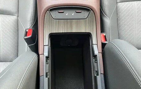 Toyota Harrier, 2022 год, 3 560 000 рублей, 23 фотография