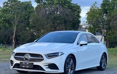 Mercedes-Benz A-Класс, 2021 год, 1 690 000 рублей, 1 фотография