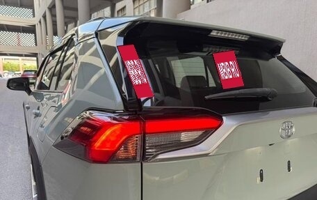 Toyota RAV4, 2022 год, 2 450 555 рублей, 22 фотография