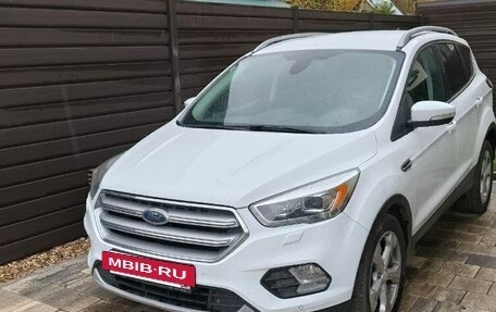 Ford Kuga III, 2017 год, 1 600 000 рублей, 2 фотография