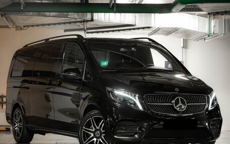 Mercedes-Benz V-Класс, 2023 год, 14 900 000 рублей, 4 фотография