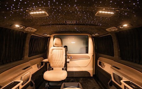 Mercedes-Benz V-Класс, 2023 год, 14 900 000 рублей, 2 фотография