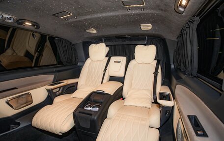Mercedes-Benz V-Класс, 2023 год, 14 900 000 рублей, 12 фотография