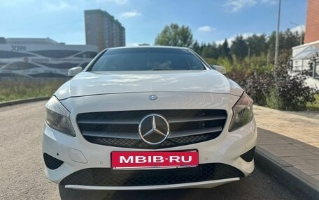 Mercedes-Benz A-Класс, 2014 год, 1 100 000 рублей, 1 фотография