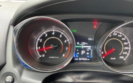 Mitsubishi ASX I рестайлинг, 2013 год, 890 000 рублей, 8 фотография