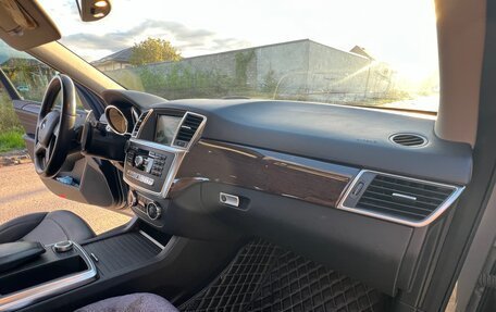 Mercedes-Benz M-Класс, 2013 год, 2 800 000 рублей, 11 фотография